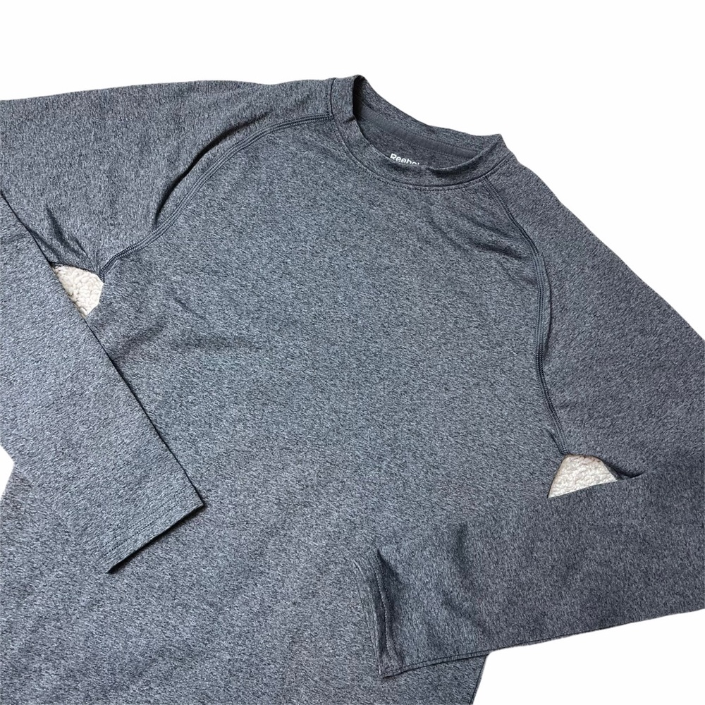 Boy’s Reebok Speedwick Gray Thermal Top Size L